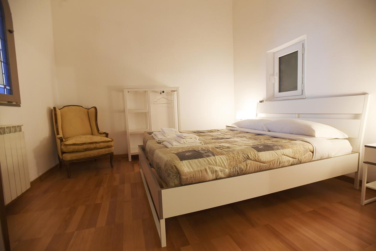 Lo Chalet Rome Bagian luar foto